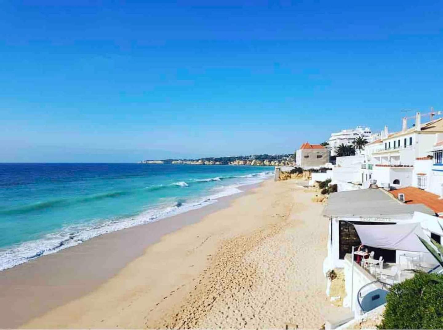 Spacious Beach 2 Bedroom Apt Sleep6 By Promenade Armacao de Pera Ngoại thất bức ảnh