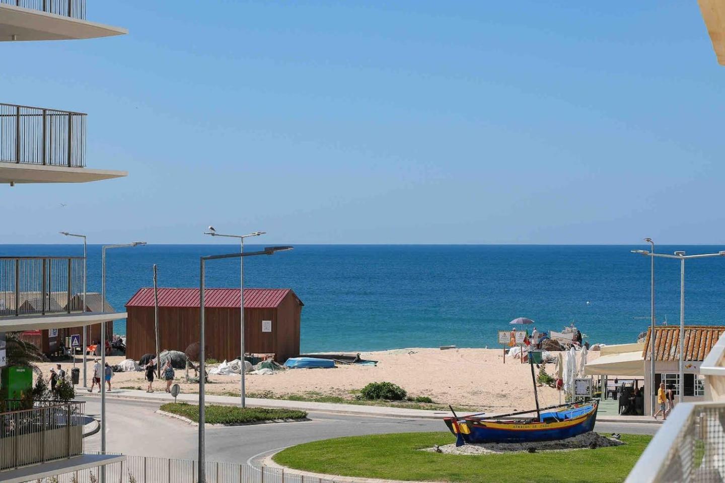 Spacious Beach 2 Bedroom Apt Sleep6 By Promenade Armacao de Pera Ngoại thất bức ảnh